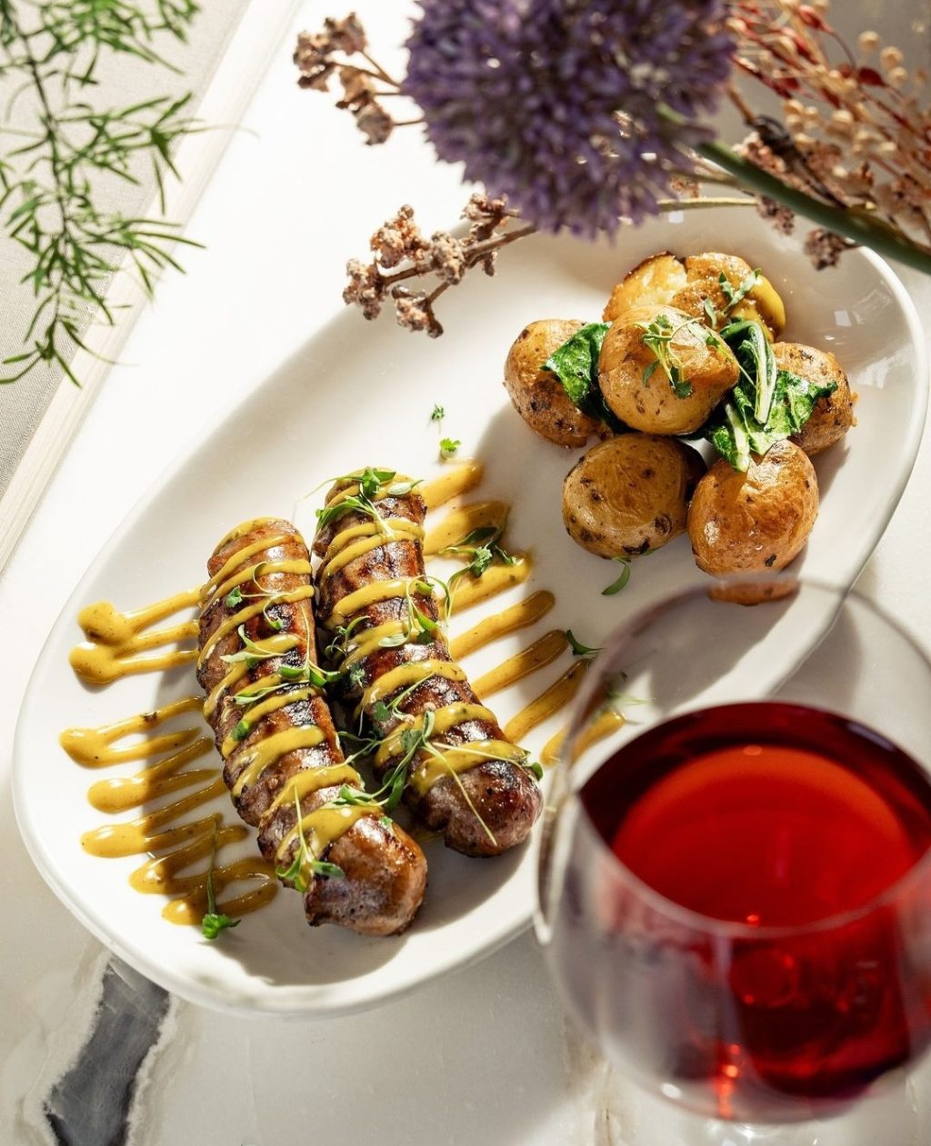 Lila-salchichas-grill.jpg