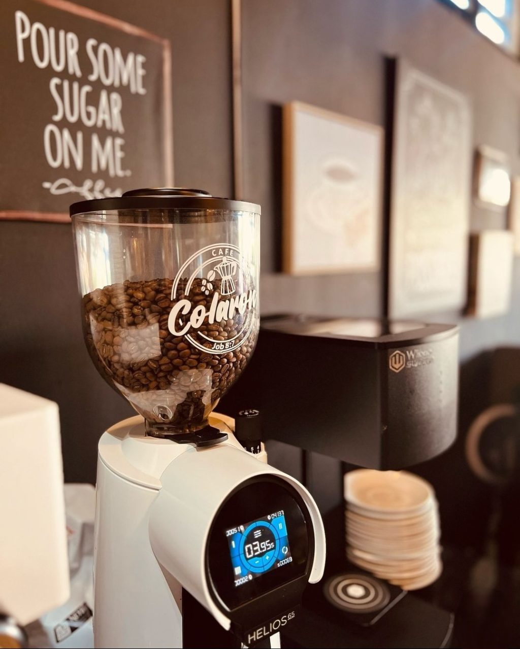 Colaron-cafe-moca-granos.jpg