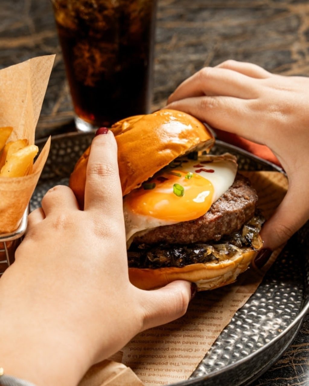 Brisal-restaurante-burger.jpg