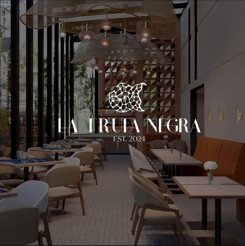 Trufa-negra-restaurante-interior.jpg