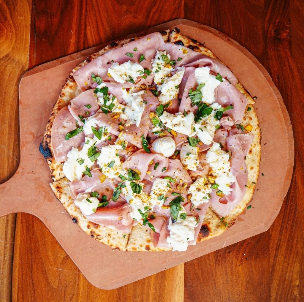 Anthonys-pizza-burrata.jpg