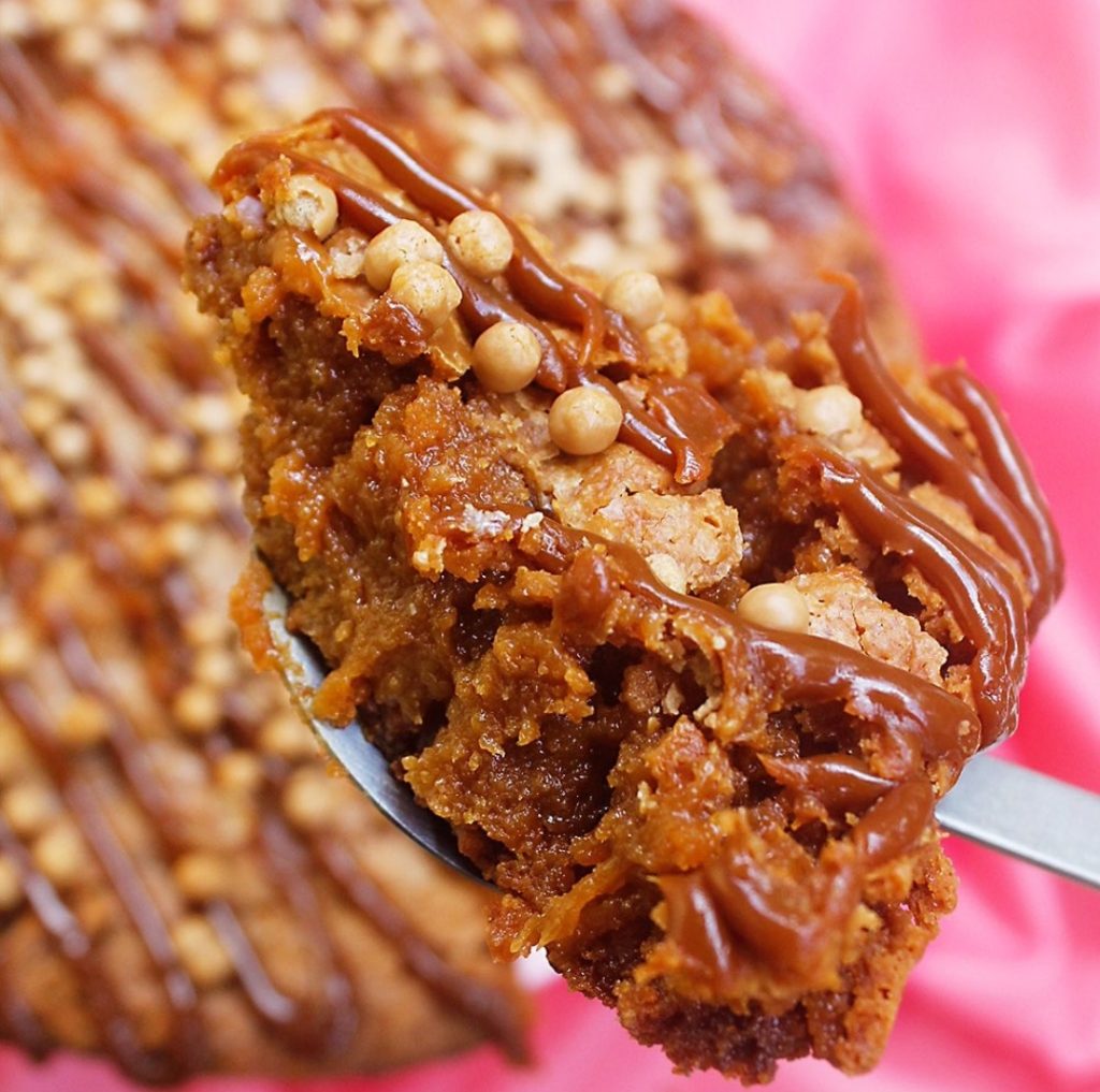 La-rogel-vainilla-blondies-cake.jpg