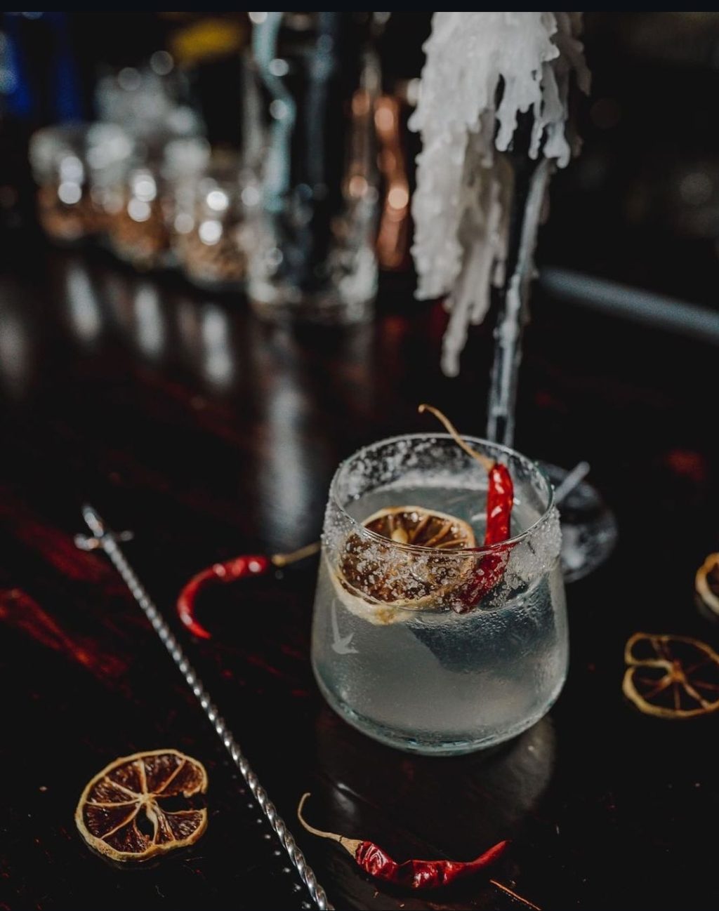 Local3-bar-cocktail-aji-chile.jpg