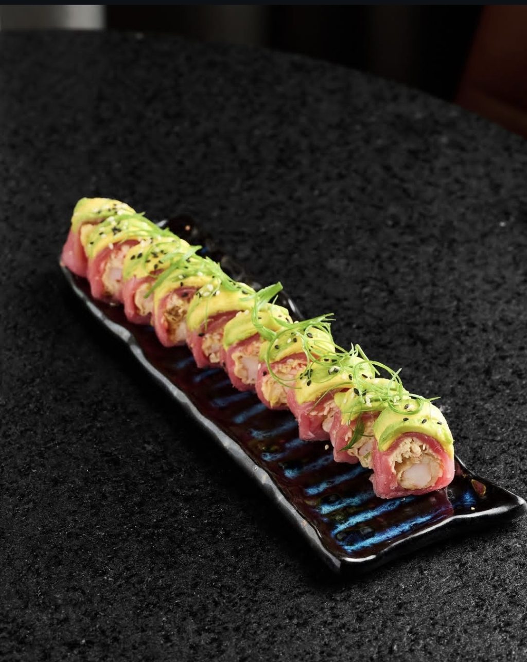 Avocado-tuna-sushi-olis-room.jpg
