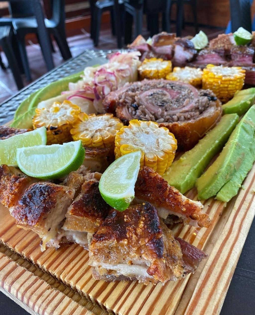 Titi-cerdo-bandeja-parrillada-mixta.jpg