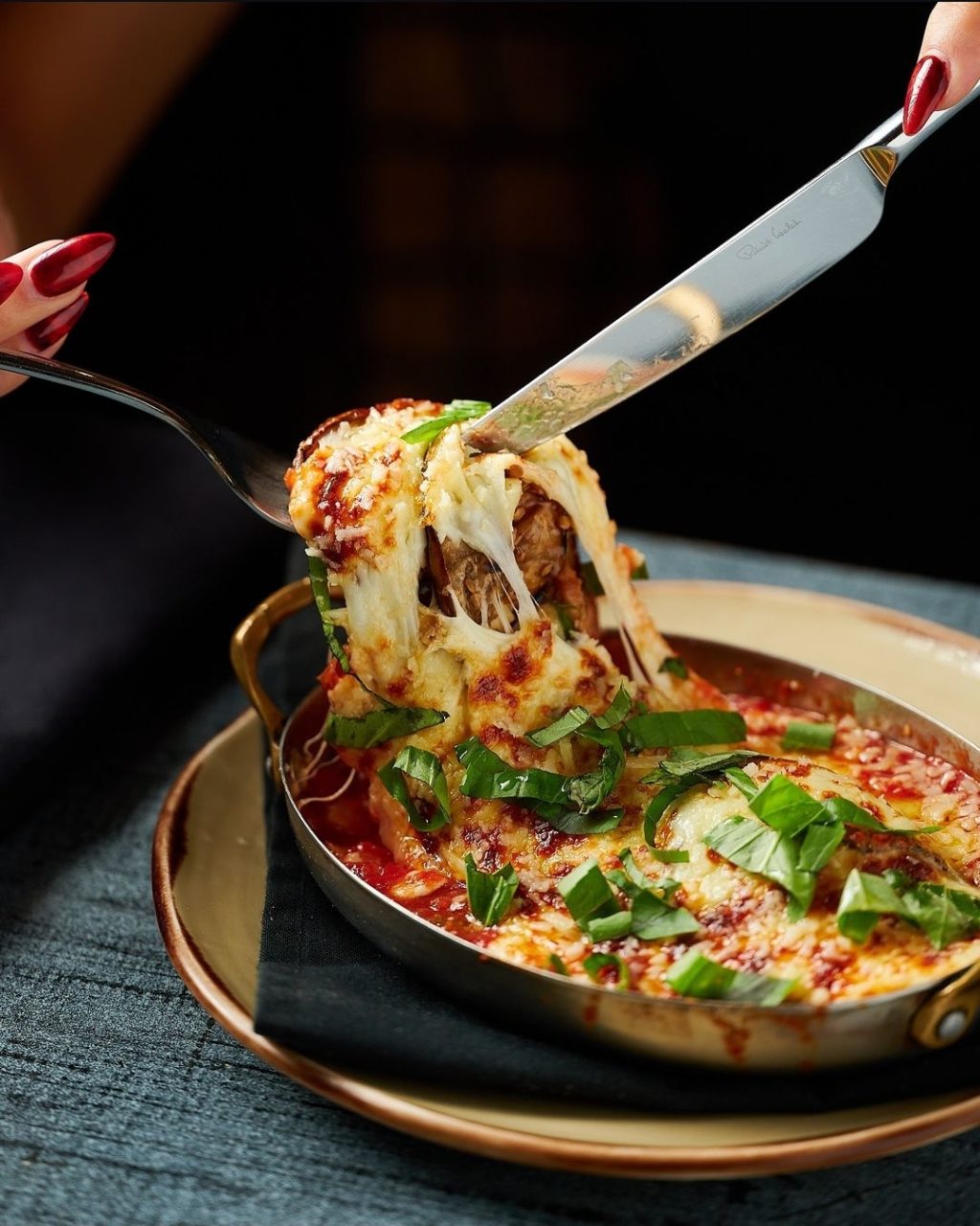 Noah-santiago-berengenas-parmesan.jpg