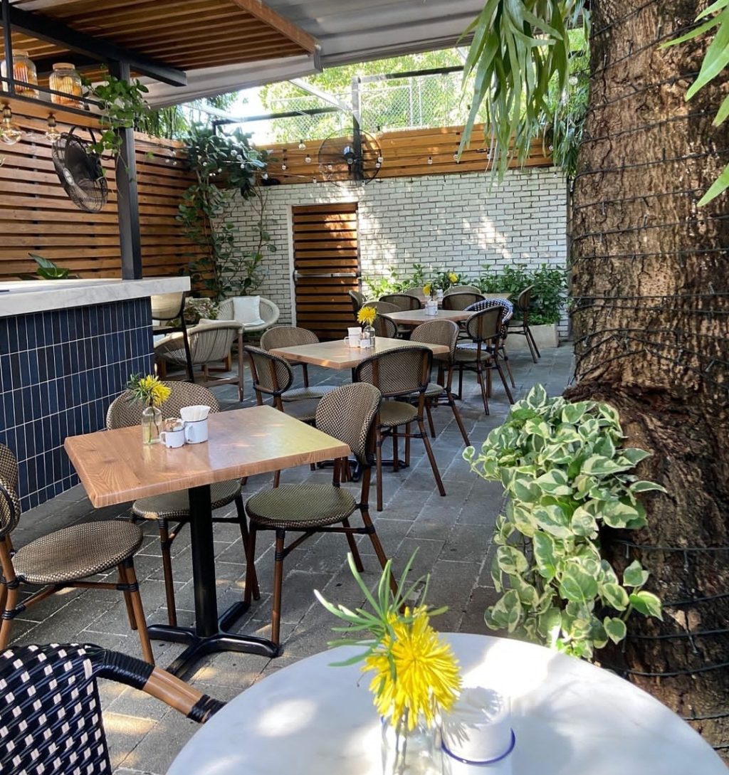 Flor-de-cafe-terraza-interior.jpg