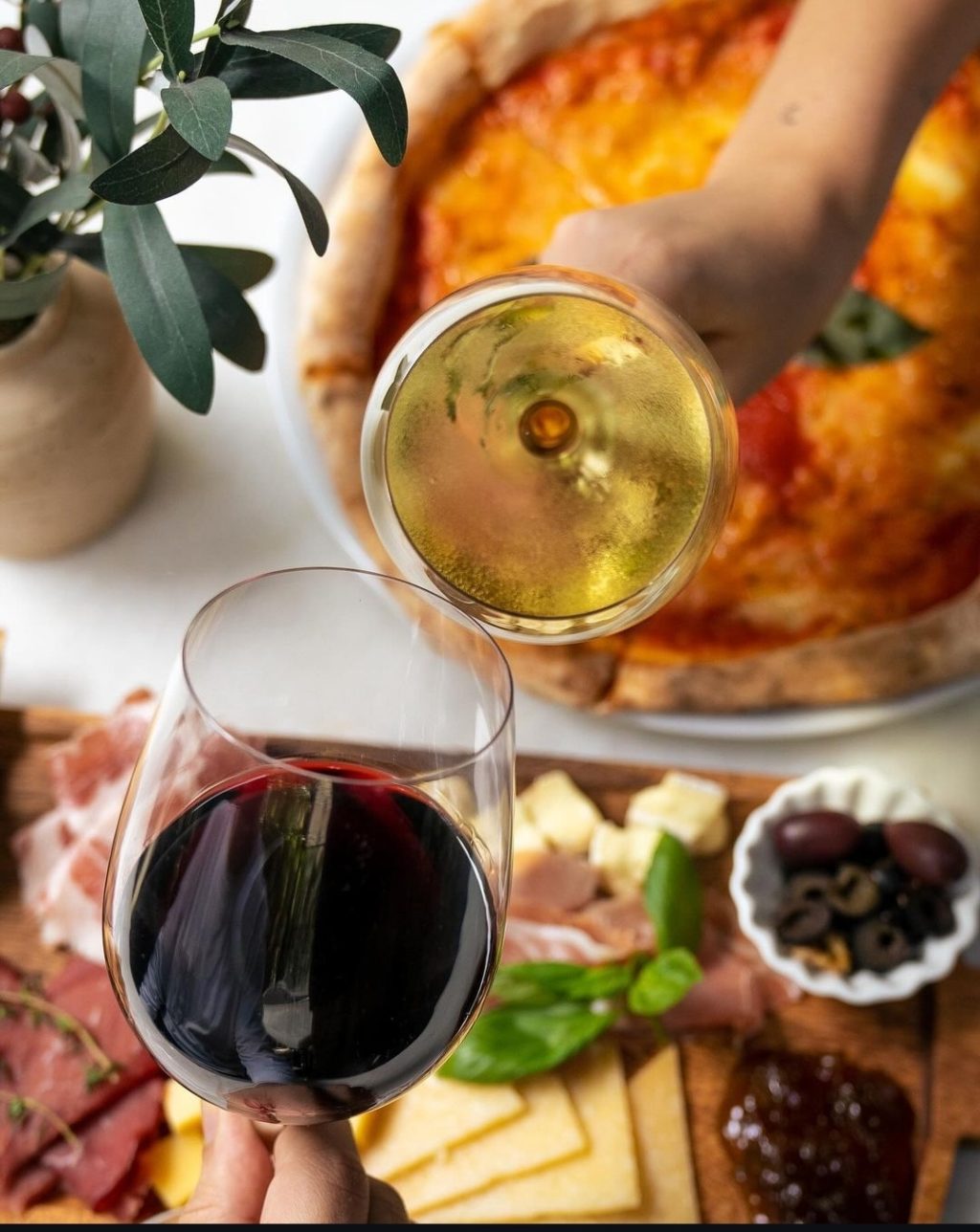 Giulia-cucina-vinos.jpg