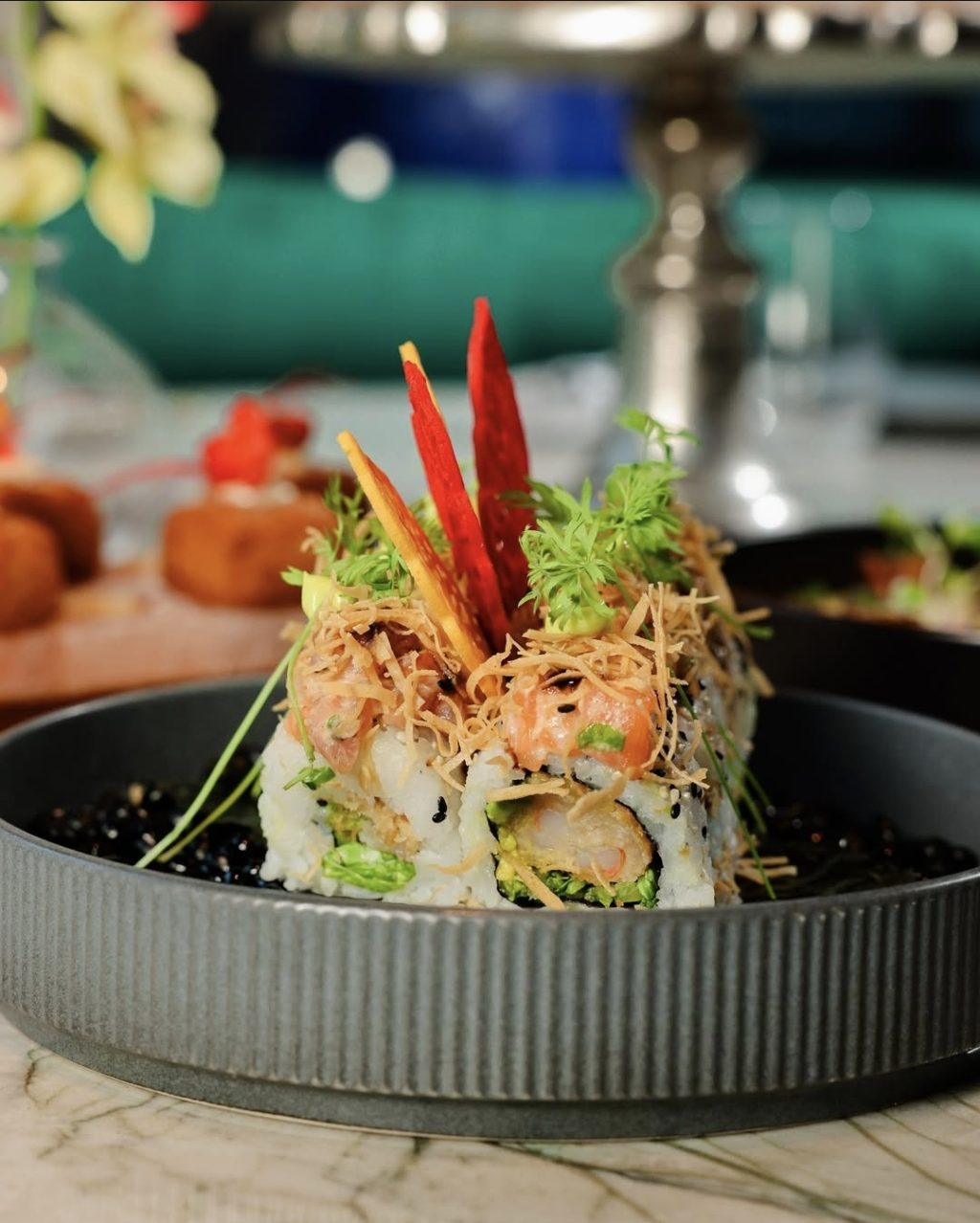 Crispy-phyllo-sushi-roll-la-vyuda.jpg